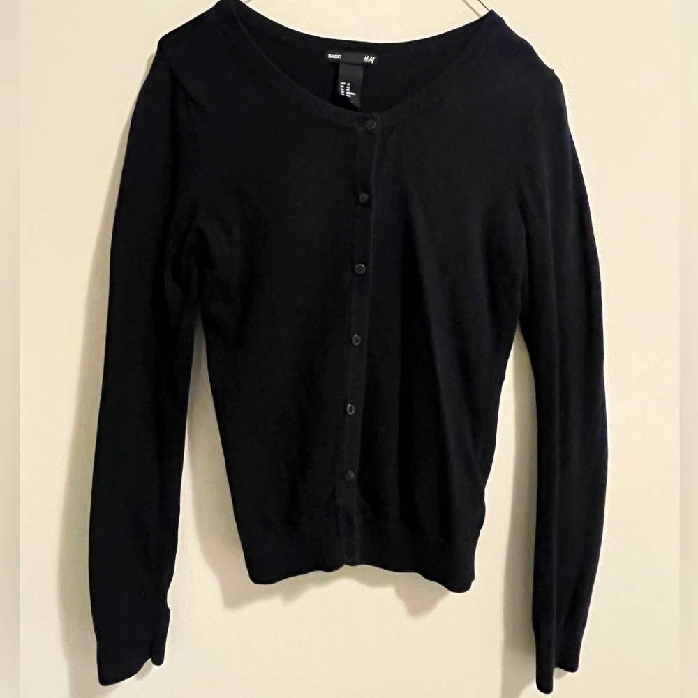 Black XS cardigan from H&M